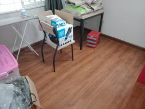 DVC06 - Oak Mantel - Image 4