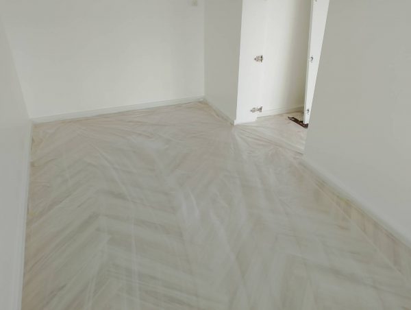 DSH12 - White Wood - Image 5