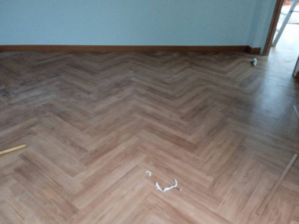 DSH18 - Walnut - Image 4